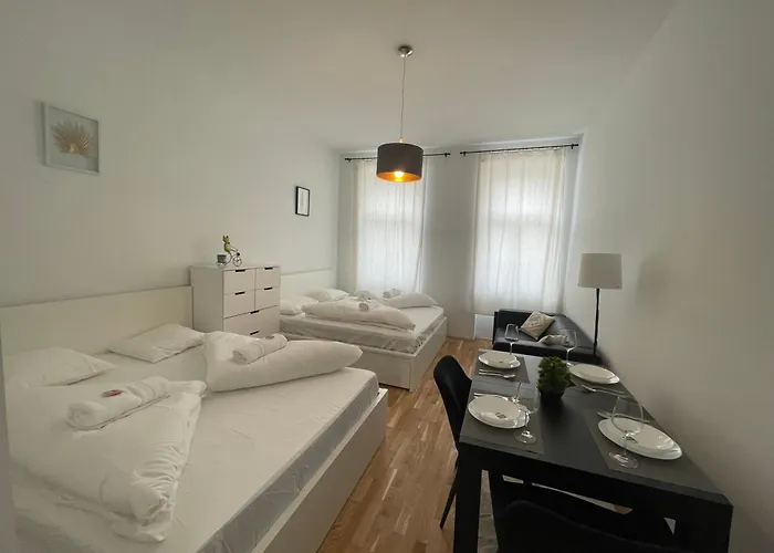 Apartment New With Balcony 11 Vienna