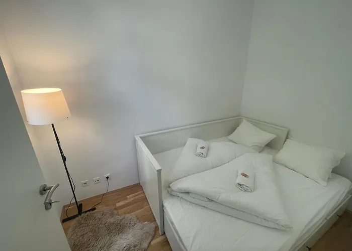 Apartment New With Balcony 11 Vienna